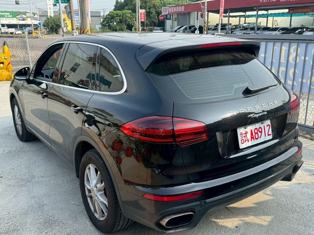 PORSCHE保時捷 CAYENNE  第6張相片