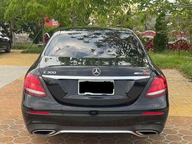 M-BENZ賓士 E200  第4張相片