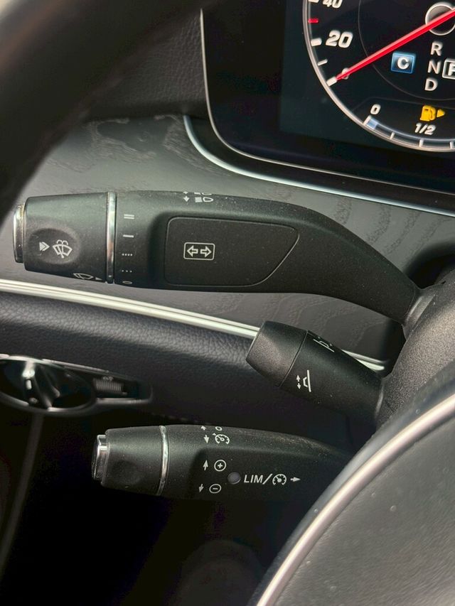 M-BENZ賓士 E200  第12張相片