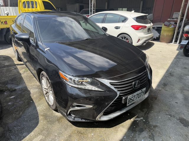 LEXUS凌志 ES200  第6張相片