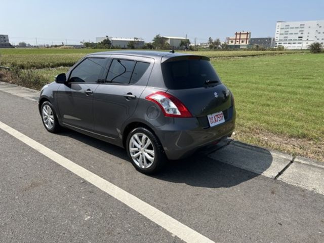 SUZUKI鈴木 SWIFT  第2張相片