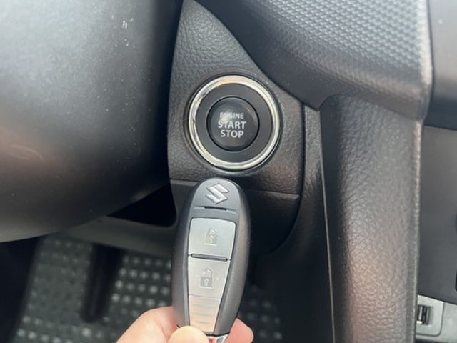 SUZUKI鈴木 SWIFT  第9張相片