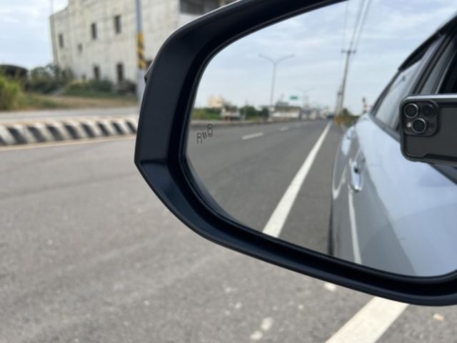 TOYOTA豐田 COROLLA CROSS  第7張相片