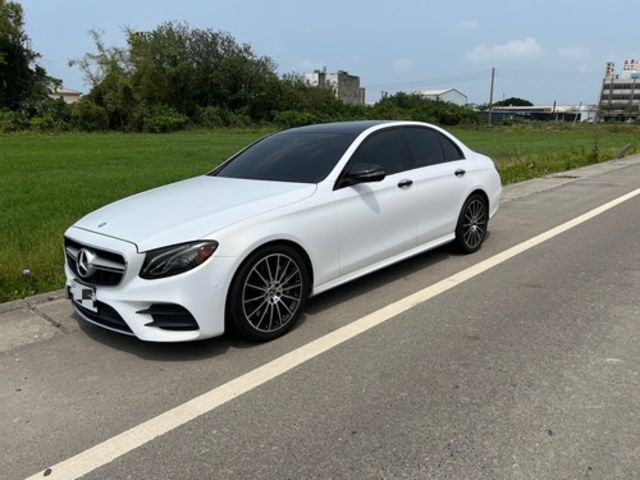M-BENZ賓士 E300  第1張相片
