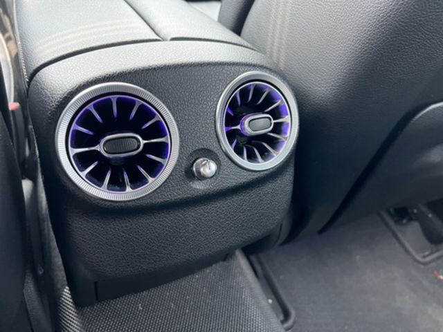 M-BENZ賓士 E300  第4張相片