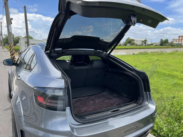 BMW寶馬 X6 XDRIVE35I  第7張相片