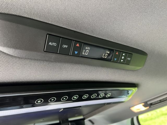 TOYOTA豐田 SIENNA  第10張相片