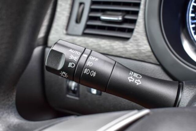 NISSAN日產 TIIDA  第4張相片