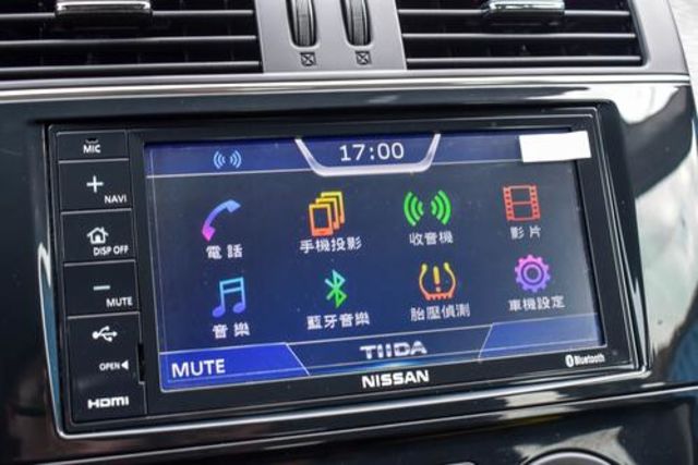 NISSAN日產 TIIDA  第6張相片