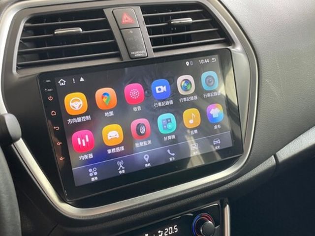 SUZUKI鈴木 SX4  第7張相片