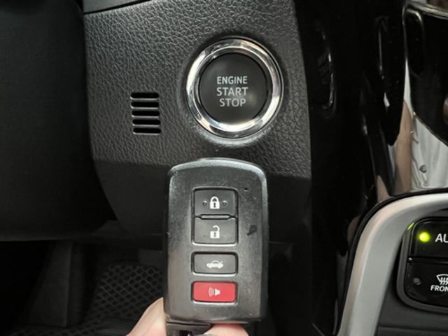 TOYOTA豐田 ALTIS  第5張相片