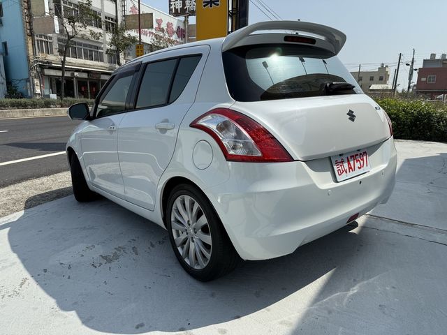 SUZUKI鈴木 SWIFT  第8張相片