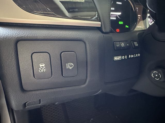 LEXUS凌志 GS300H  第11張相片