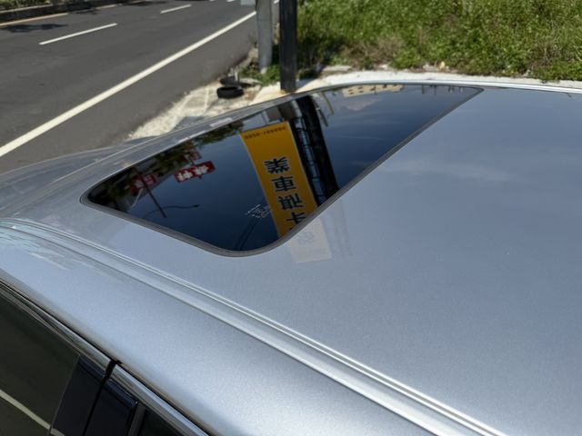 LEXUS凌志 GS300H  第12張相片