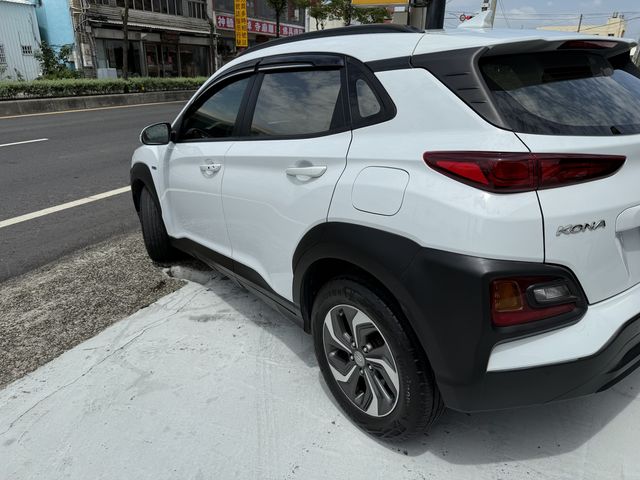 HYUNDAI現代 KONA  第10張相片