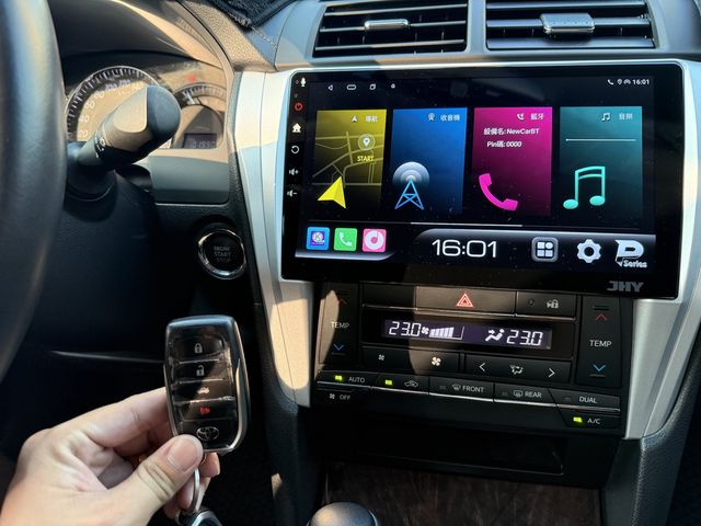 TOYOTA豐田 CAMRY  第3張相片