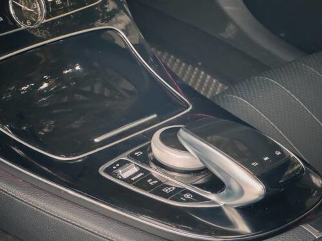M-BENZ賓士 E300  第8張相片