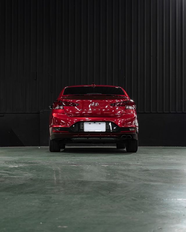 HYUNDAI現代 ELANTRA  第4張相片
