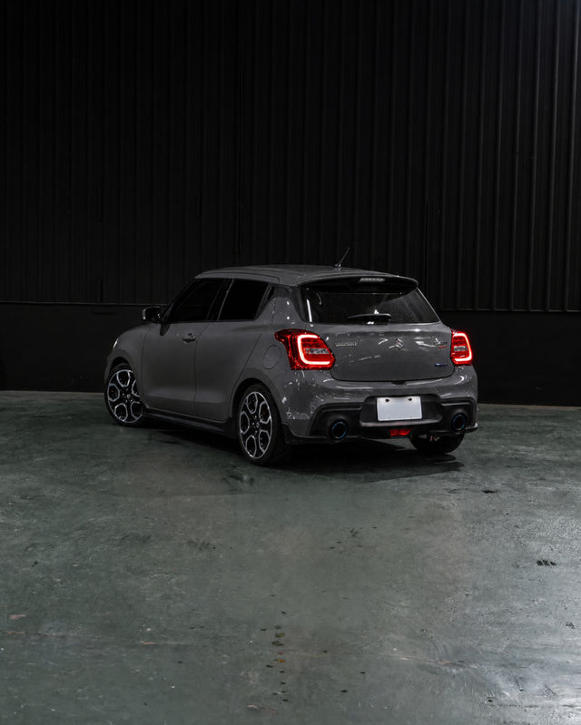 SUZUKI鈴木 SWIFT  第2張相片