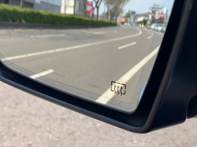 MASERATI瑪莎拉蒂 GHIBLI  第16張相片