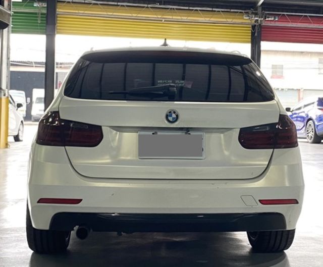 BMW寶馬 320D  第4張相片