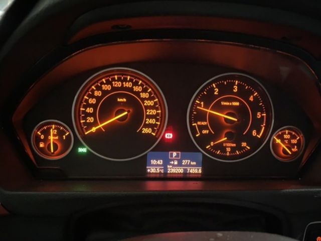 BMW寶馬 320D  第14張相片