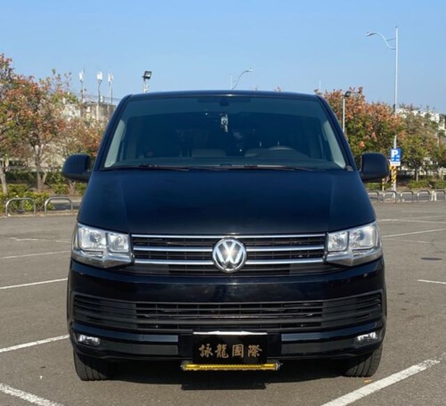 VOLKSWAGEN福斯 T5 CARAVELLE  第3張相片