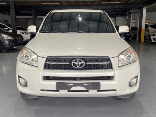 TOYOTA豐田 RAV4  第3張相片