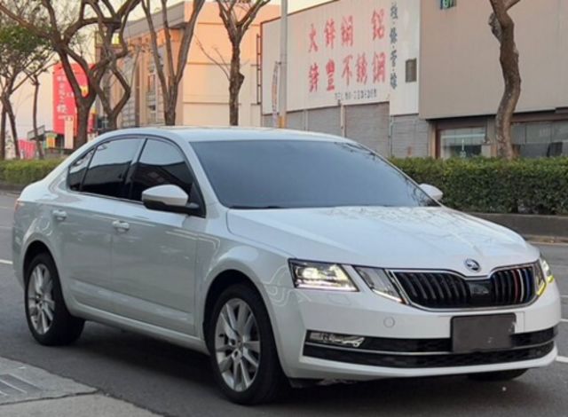 SKODA司科達 OCTAVIA  第7張相片