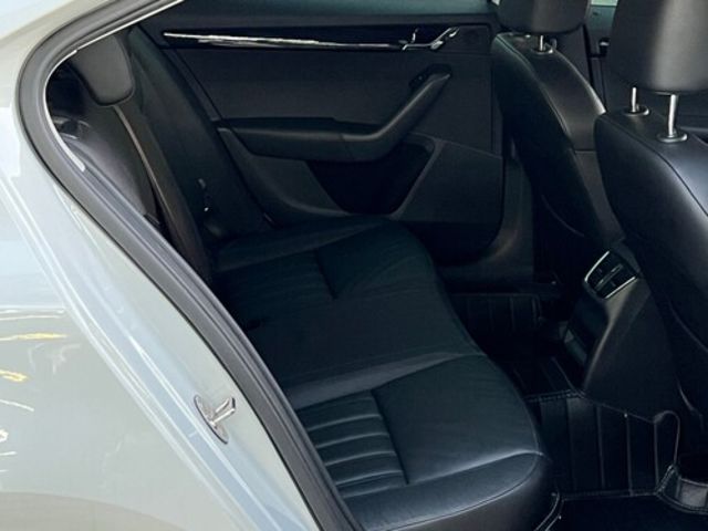 SKODA司科達 OCTAVIA  第12張相片