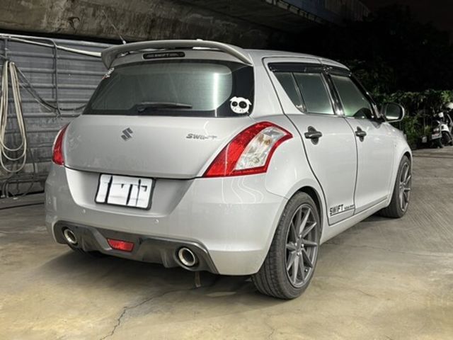 SUZUKI鈴木 SWIFT  第2張相片