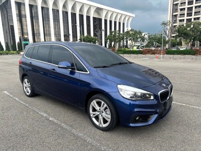 BMW寶馬 218D  第9張相片