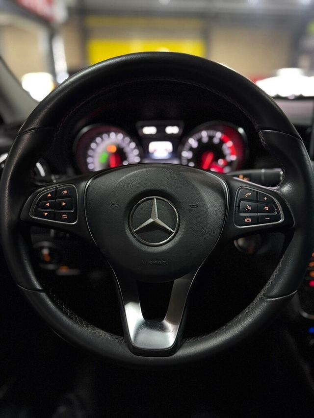 M-BENZ賓士 GLA180  第16張相片