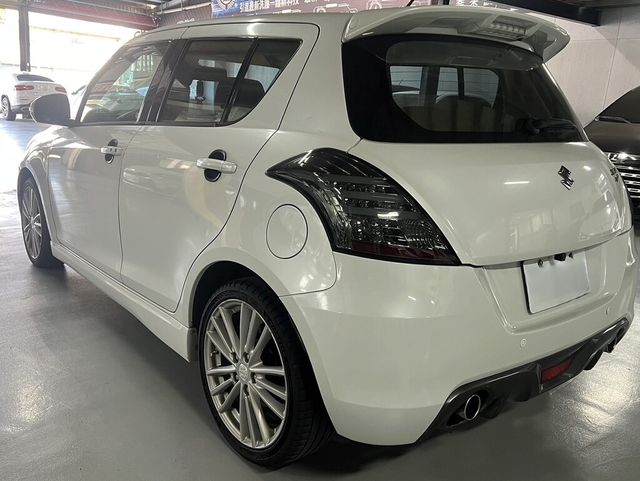 SUZUKI鈴木 SWIFT  第2張相片