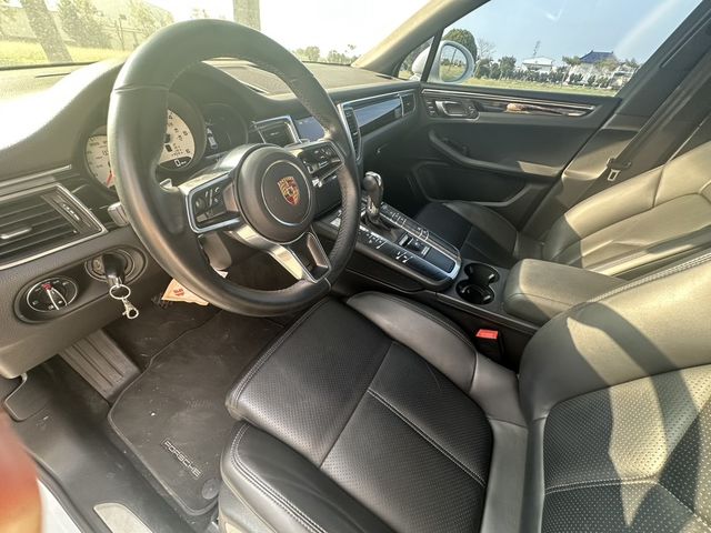 PORSCHE保時捷 MACAN S  第6張相片
