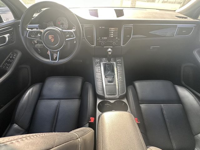 PORSCHE保時捷 MACAN S  第7張相片