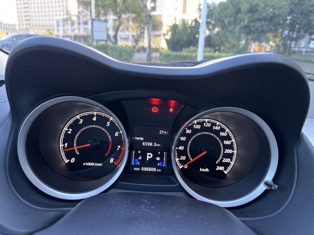 MITSUBISHI三菱 LANCER FORTIS  第8張相片