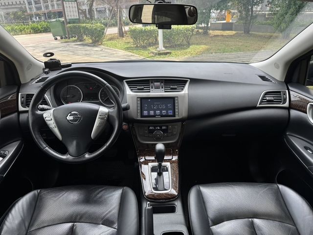 NISSAN日產 SENTRA  第5張相片
