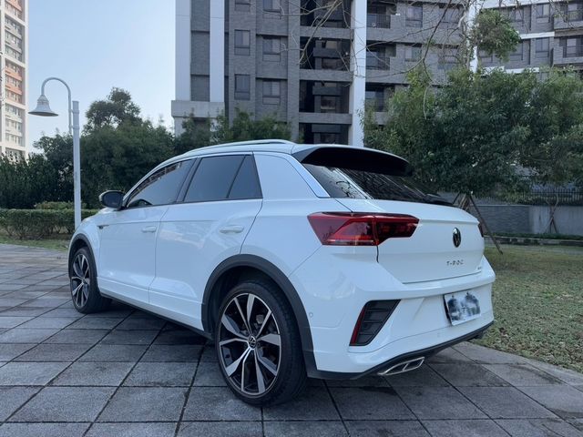 VOLKSWAGEN福斯 T-ROC  第2張相片