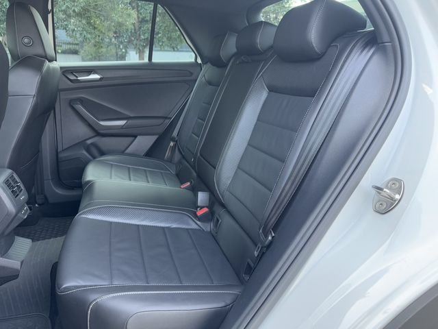 VOLKSWAGEN福斯 T-ROC  第4張相片
