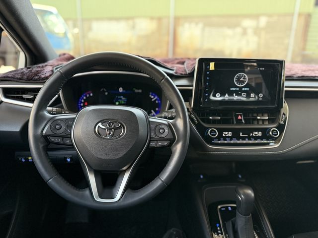 TOYOTA豐田 AURIS  第8張相片