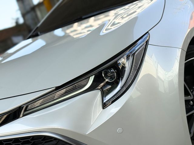 TOYOTA豐田 AURIS  第9張相片