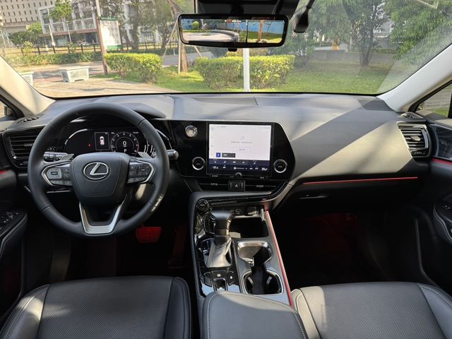 LEXUS凌志 NX200  第5張相片