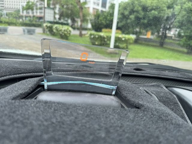 LUXGEN納智捷 U6 TURBO  第9張相片