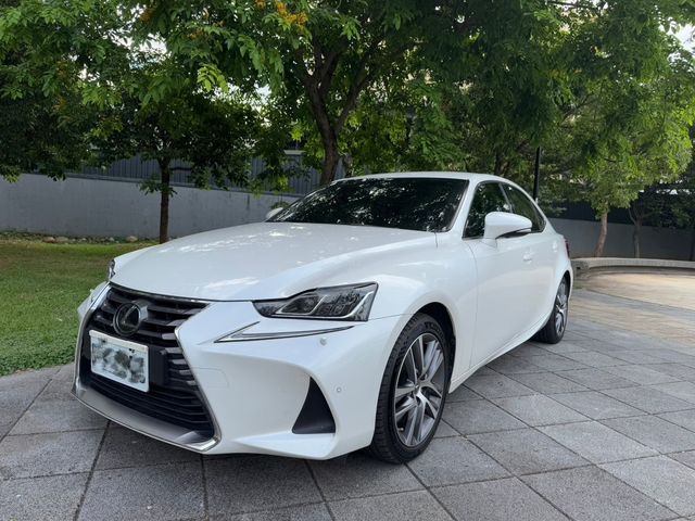 LEXUS凌志 IS 300  第1張相片