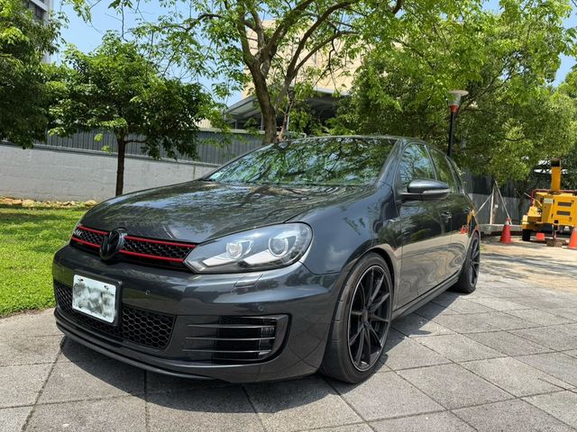 VOLKSWAGEN福斯 GOLF GTI  第1張相片