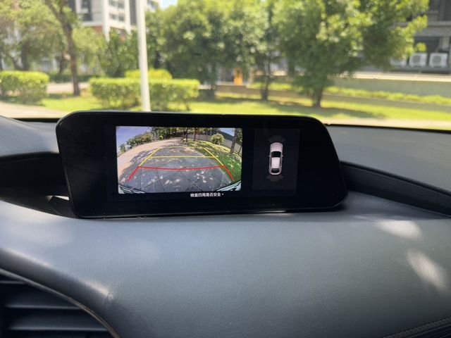 MAZDA馬自達 MAZDA 3  第8張相片