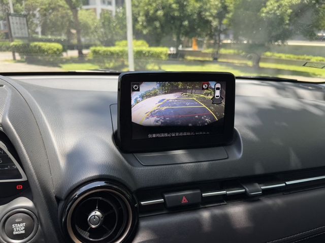 MAZDA馬自達 MAZDA 2  第7張相片
