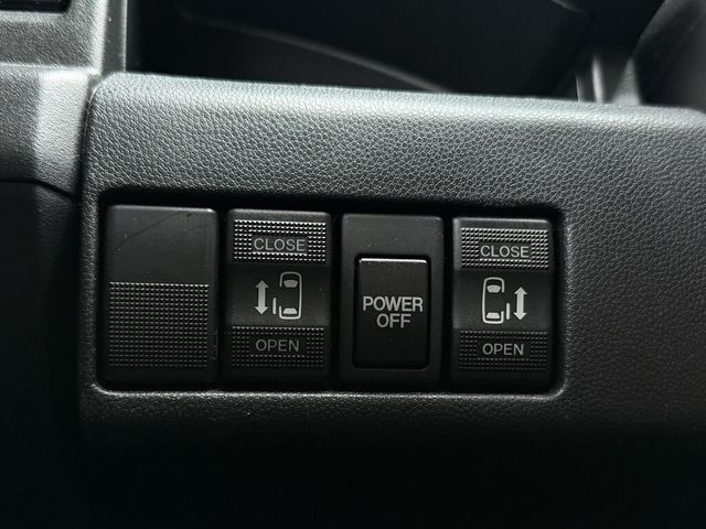 MAZDA馬自達 MAZDA 5  第7張相片