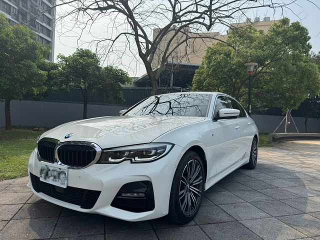 BMW寶馬 320I M SPORT  第1張相片